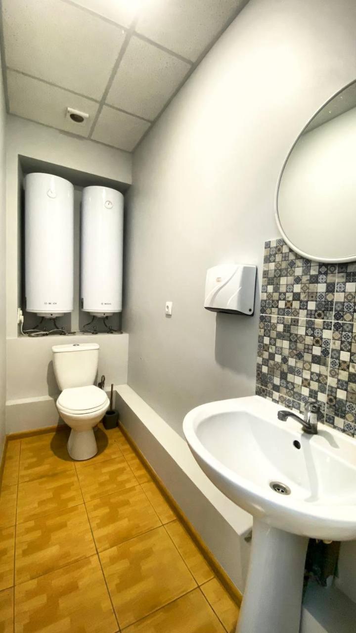 Uneed Rooms M1 Kiev Exterior foto